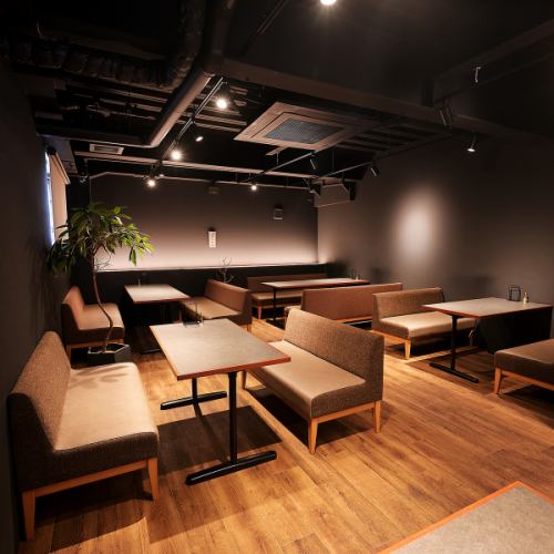 人がつながるカフェ空間