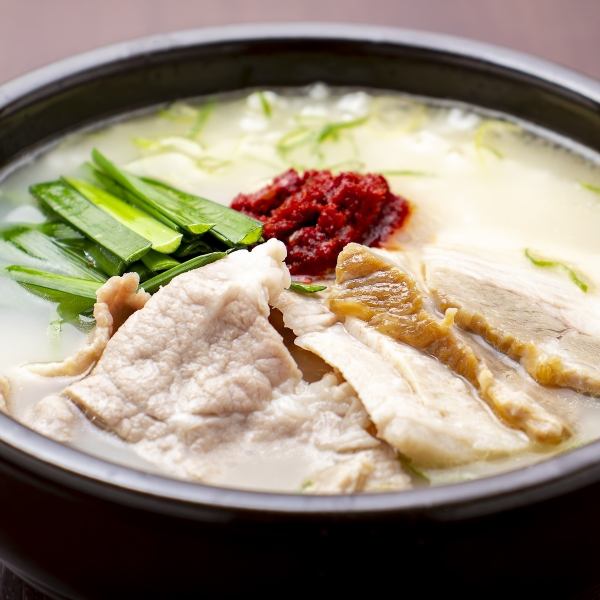 【大好評!】韓国・釜山の名物料理「テジクッパ」