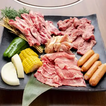 ファミリー盛合せ<3~4人前 約520g>