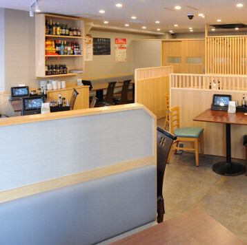 広いフロアでゆったり宴会