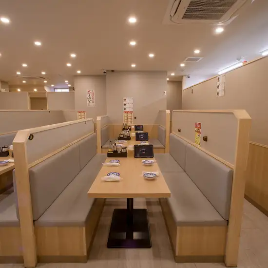 【長時間の宴会でも安心!】居心地の良い空間で食事が可能です!