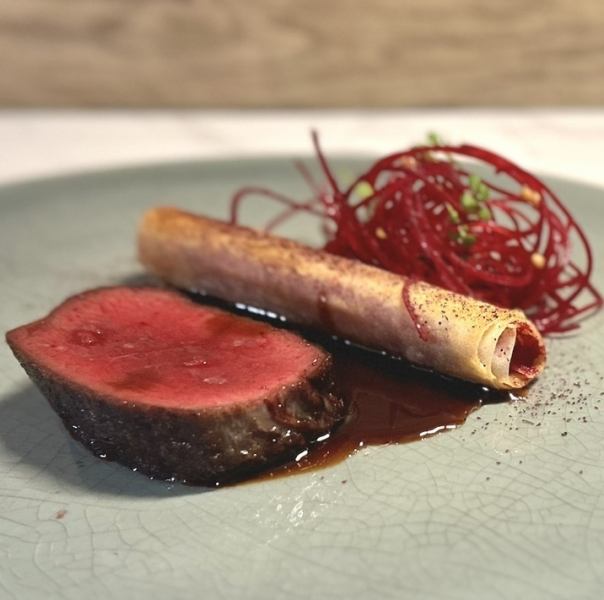 【Dinner】大切な記念日などにシェフ渾身のおまかせコースで至福のひとときを　全10品　12,100円（税込）