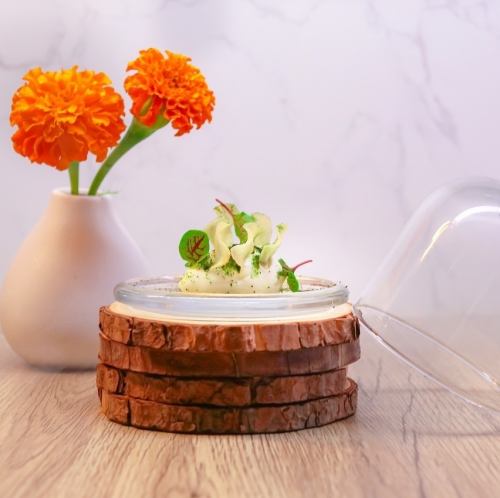 The bounty of nature on one plate.A blissful taste created by combining ingredients and heart