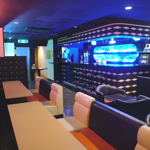 『期間限定』ホットペッパーでNET予約をするとpoint獲得★目的・シーンに応じて使い分けが可能な大小多数の個室やフロアから構成される大規模Partyスペースです♪ステージ・マイク・プロジェクターなど音響設備・映像設備も完備!!忘れられない思い出をぜひ!!