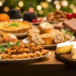 10:00~17:00迄!最大5時間OK!【5時間飲み放題付】 全6品 “昼宴会プラン”3000円⇒2000円