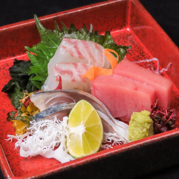 旬の食材を詰め込んだ厳選おまかせコース