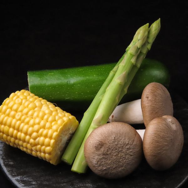 各地から仕入れる食材の数々