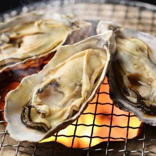 Grilled oysters (2 pieces)