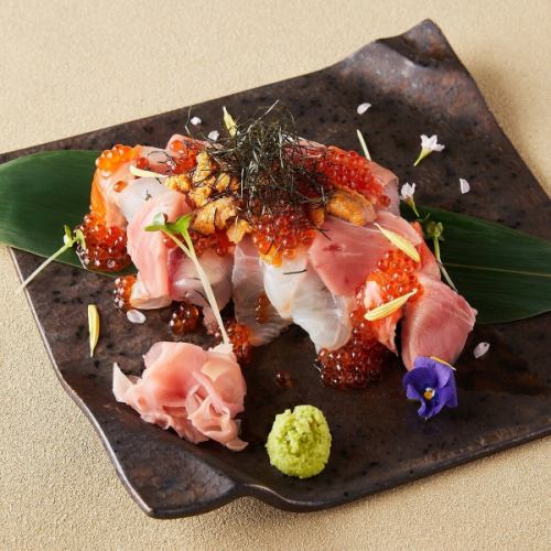Overflowing sushi