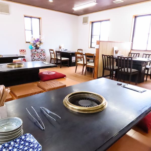 【大人数・貸切◎】大人数でのご利用も承っております。通常６名様までのご予約可能となっておりますが、ご要望に応じてテーブルを繋げて大人数でのご来店も可能になっております◎