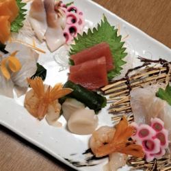 本日の鮮魚盛り合わせ 七点盛り