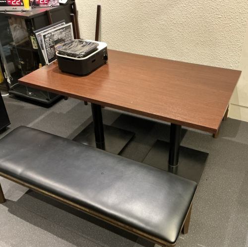 適用於日式烤肉(yakiniku)的減煙烤爐座椅