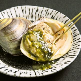Large clam seaweed butter sauce