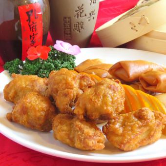 【超值餘興派對♪】流口水雞、煎餃、麻婆豆腐等8道菜品的120分鐘無限暢飲餘興套餐2,980日元（含稅）