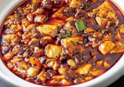 【简易套餐】仅限鱼町店！2种炸物和麻婆豆腐等6道菜品◆3,680日元（含税）含2小时无限畅饮