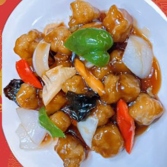 【你好套餐】糖醋里脊、石锅麻婆豆腐等8道菜◆附2小时无限畅饮4,000日元（含税）