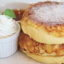 Fluffy and crispy pancakes♪