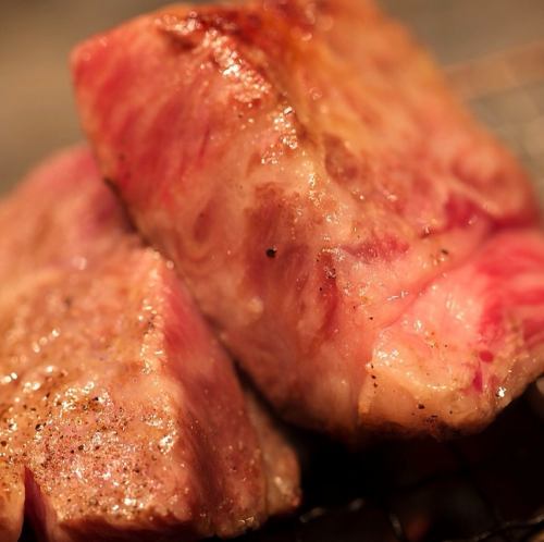 Japanese black beef sirloin grill (salt grill or butter soy sauce)