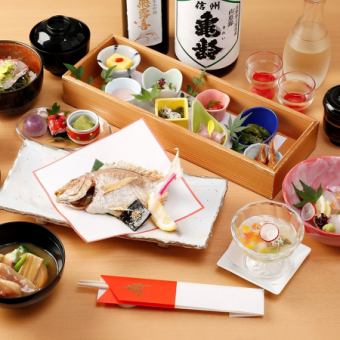ランチ"個室確約"【全8品7,700円】神楽坂お昼のお顔合わせ会席　全八品