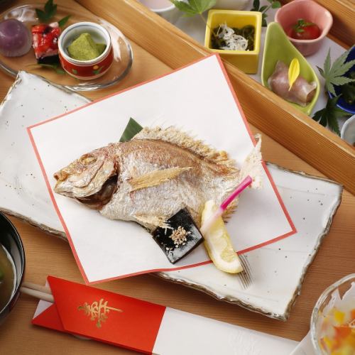 午餐保证包间（8道菜品7,700日元） 神乐坂午餐怀石料理见面会（8菜品）