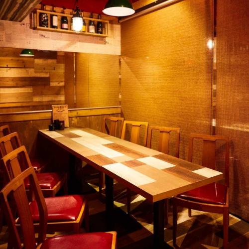 [Semi-private room] It is possible to use the seat as a semi-private room by dividing it with a roll curtain.Please use Kariya (Kariya Station) for various scenes such as various parties, drinking parties, girls' night out, joint parties, birthdays, anniversaries, and small drinks.