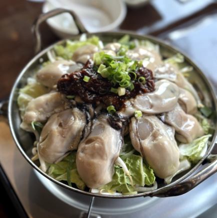 尽享牡蛎火锅套餐|住宿2.5小时+无限畅饮(共7道菜)6,000日元(含税)