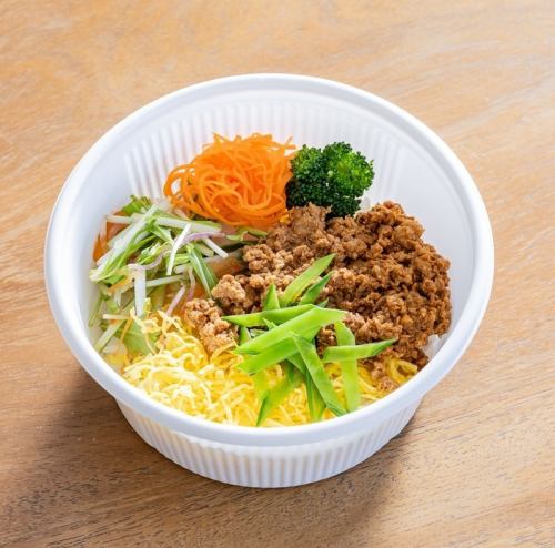 【Ａ弁当】 春色そぼろ弁当