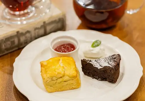 アフタヌーンティー<スコーン・ケーキ>セット