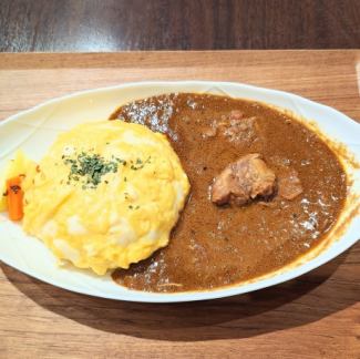 オムチキンカレー