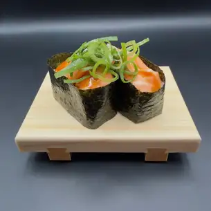 ユッケ