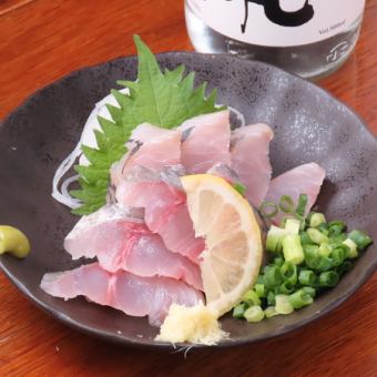 アジの刺身