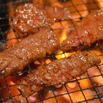 【忘年会】『満腹コース』カルビや鶏もも肉など牛・豚・鶏が2時間食べ放題3980円＜11/30まで＞