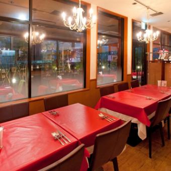 We also have table seats that are ideal for 4 to 6 people!