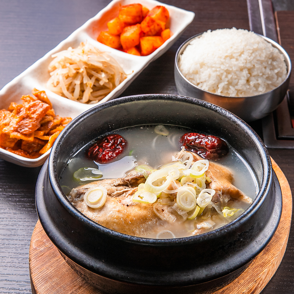 新大久保駅近★本格韓国料理&焼肉をお楽しみいただけるお店です
