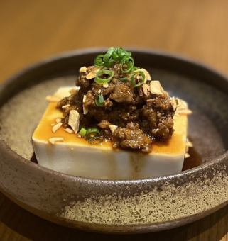 馬肉の中華風肉味噌豆腐