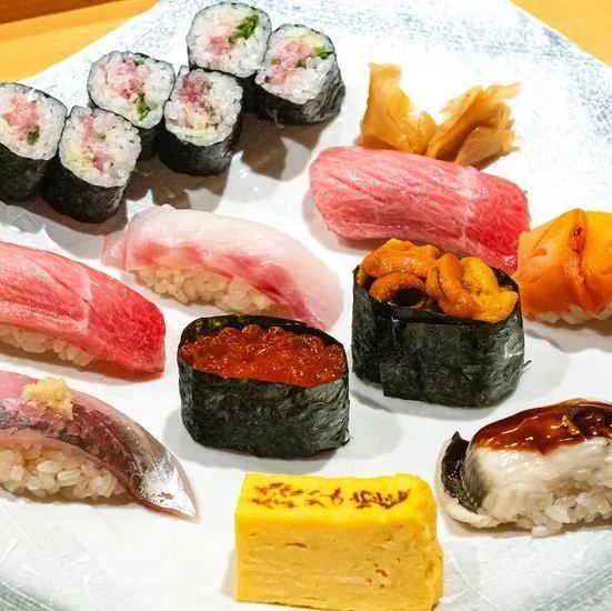 グルメな大人が集う店◎