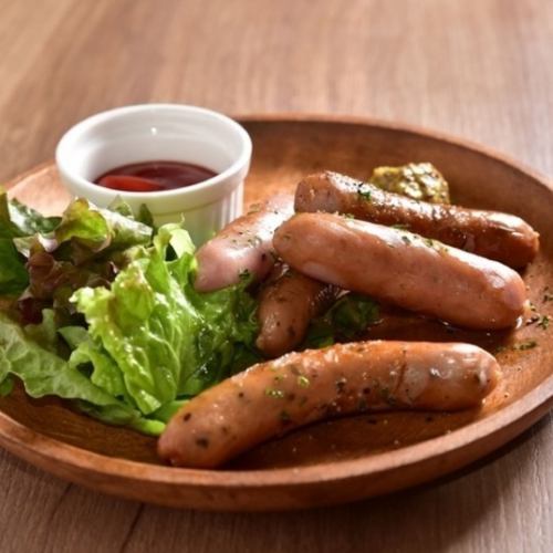 Assorted 5 types of sausages