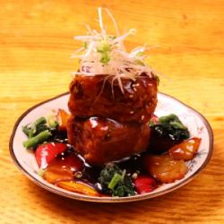 塊肉の黒酢豚
