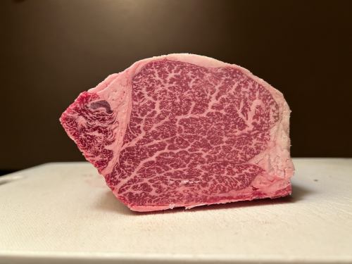 Phantom chateaubriand, the highest grade part that is difficult to obtain in the general market, only about 3% can be taken from one cow