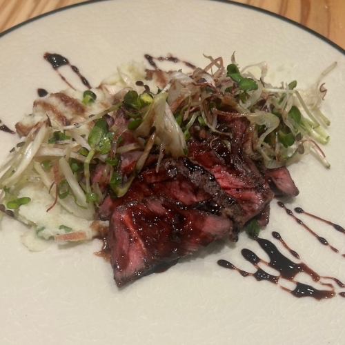 和牛ハラミステーキ～薬味たっぷり美味しいソースで～