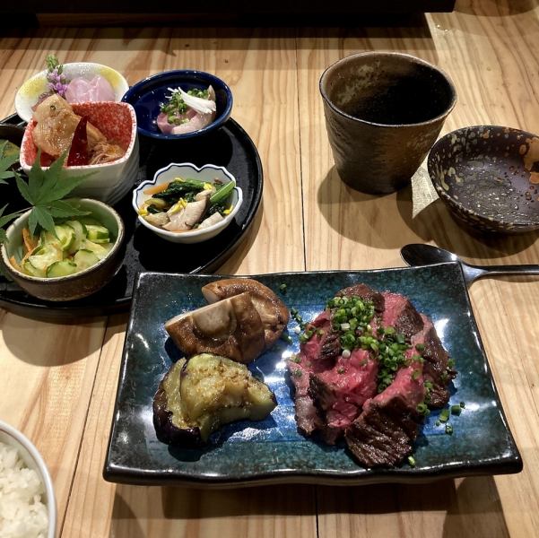 ≪友人同士の飲み会や宴会に◎≫炭火で焼き上げた絶品串を愉しむ♪”2時間飲み放題付き炉端焼きコース”