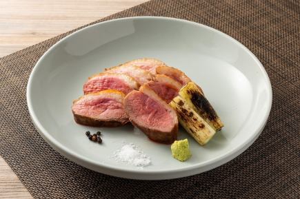 Specialty Duck Course (includes all-you-can-drink)