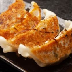羽付き餃子