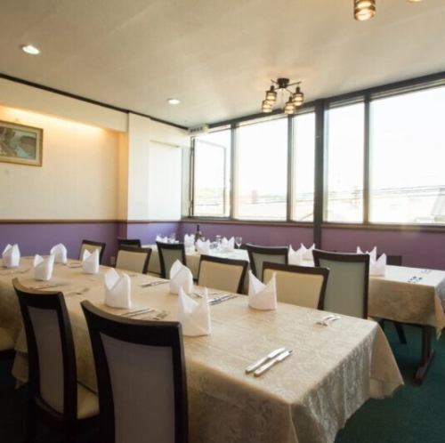 落ち着いた気品のある空間