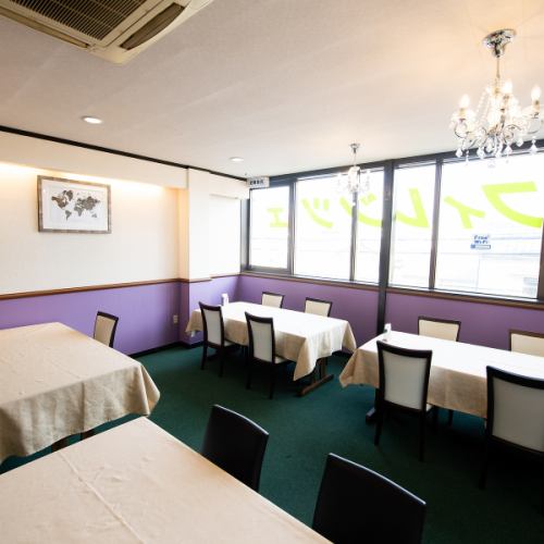 20名様くらいまでの小グループの宴会等にもお使いいただけます。