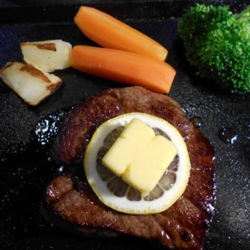 ミニッツランプステーキ