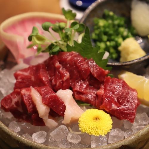 Horse lean sashimi