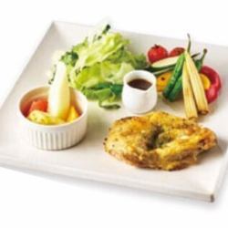 Chicken steak (served with bread (baguette) or rice)