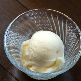 Vanilla Icecream