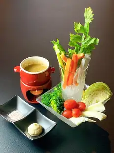 Colorful vegetable sticks (homemade bagna cauda sauce & mentaiko mayonnaise, rock salt)